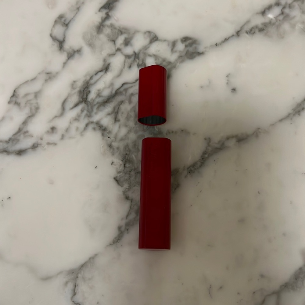 Kjaer Weis Im-possible Mascara Refillable Case - Picture 1 of 3
